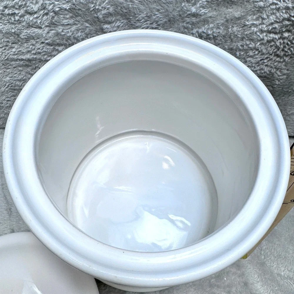 Vintage FWC The Cooks Bazaar Tulip Ceramic Kitchen Canister Jar with‎ Lid White